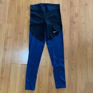 Nike Pro Women’s Tights